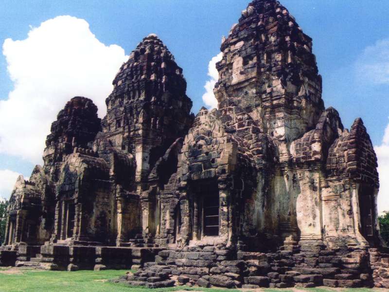 תמונה הממחישה Wat Khao Wong Kot